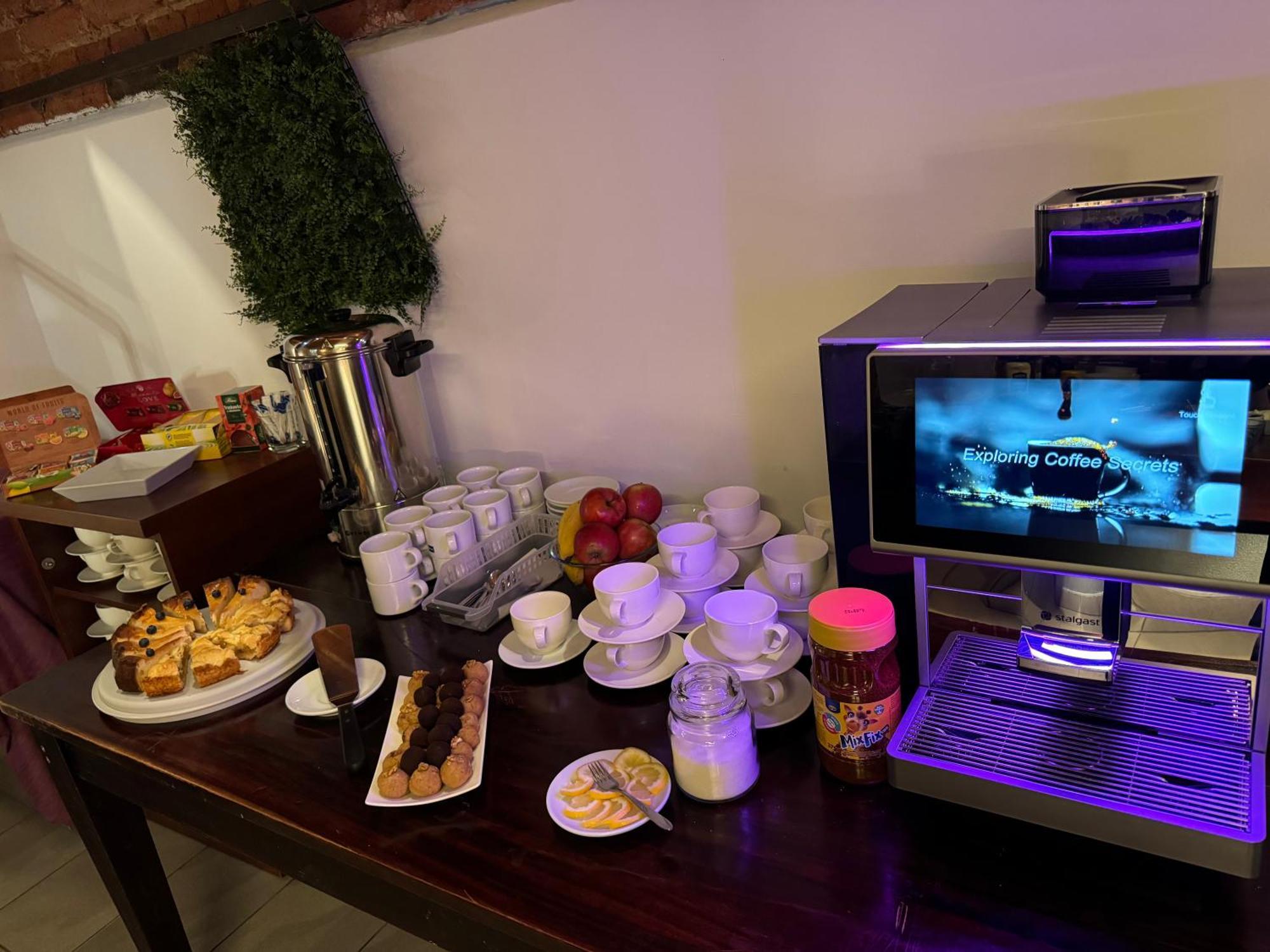 Iris Aparthotel — Zdjęcia 3
